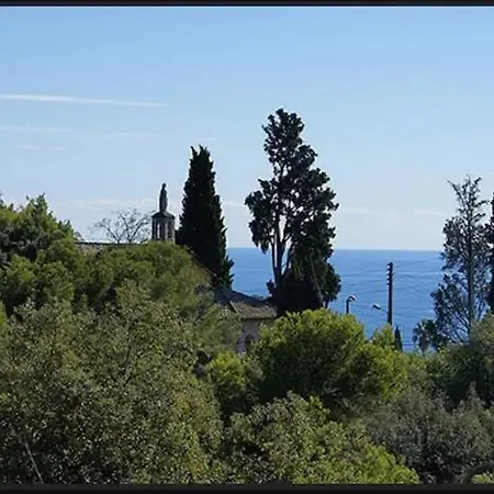 Petite 4-6 Personnes Belles Terrasses, Piscine, Plages Vallauris