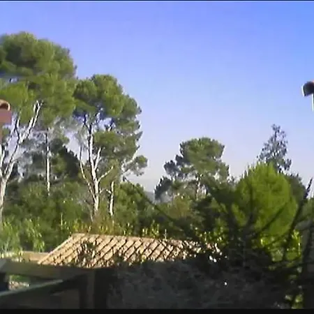 Semesterbostad Petite 4-6 Personnes Belles Terrasses, Piscine, Plages Vallauris