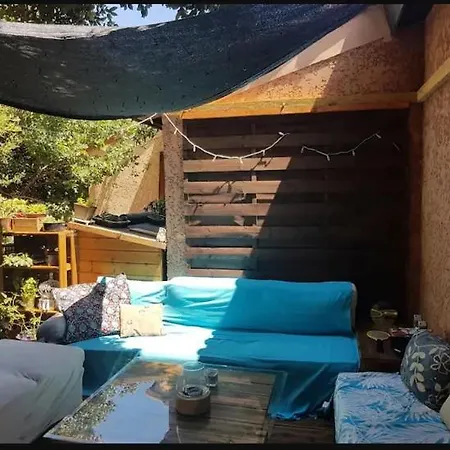 Petite 4-6 Personnes Belles Terrasses, Piscine, Plages Semesterbostad